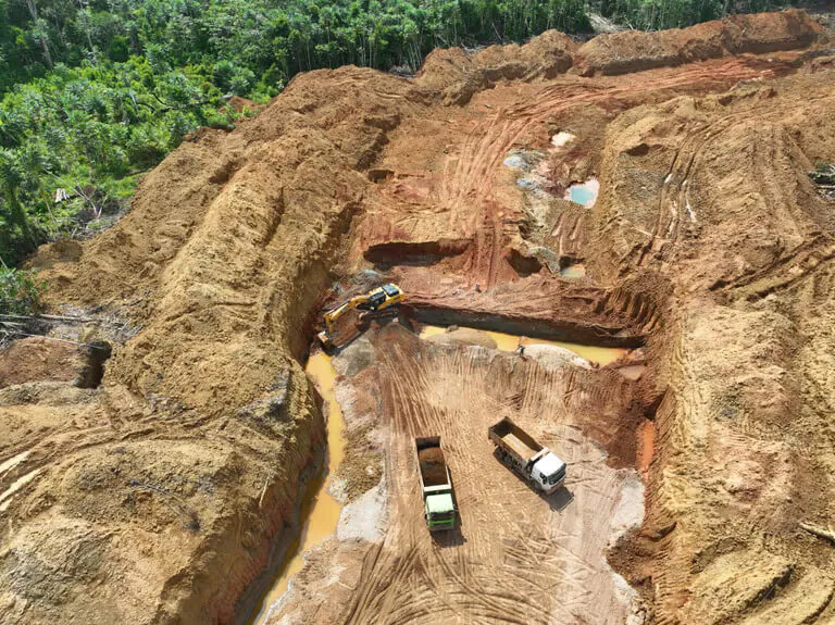 Procesamiento y recuperación aurífera en Minerales Gold — eficiencia y transparencia Ayni.